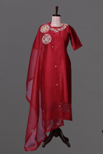 Load image into Gallery viewer, RED 3 CIRCLE BOTTA SUIT - The Pink Gota 
